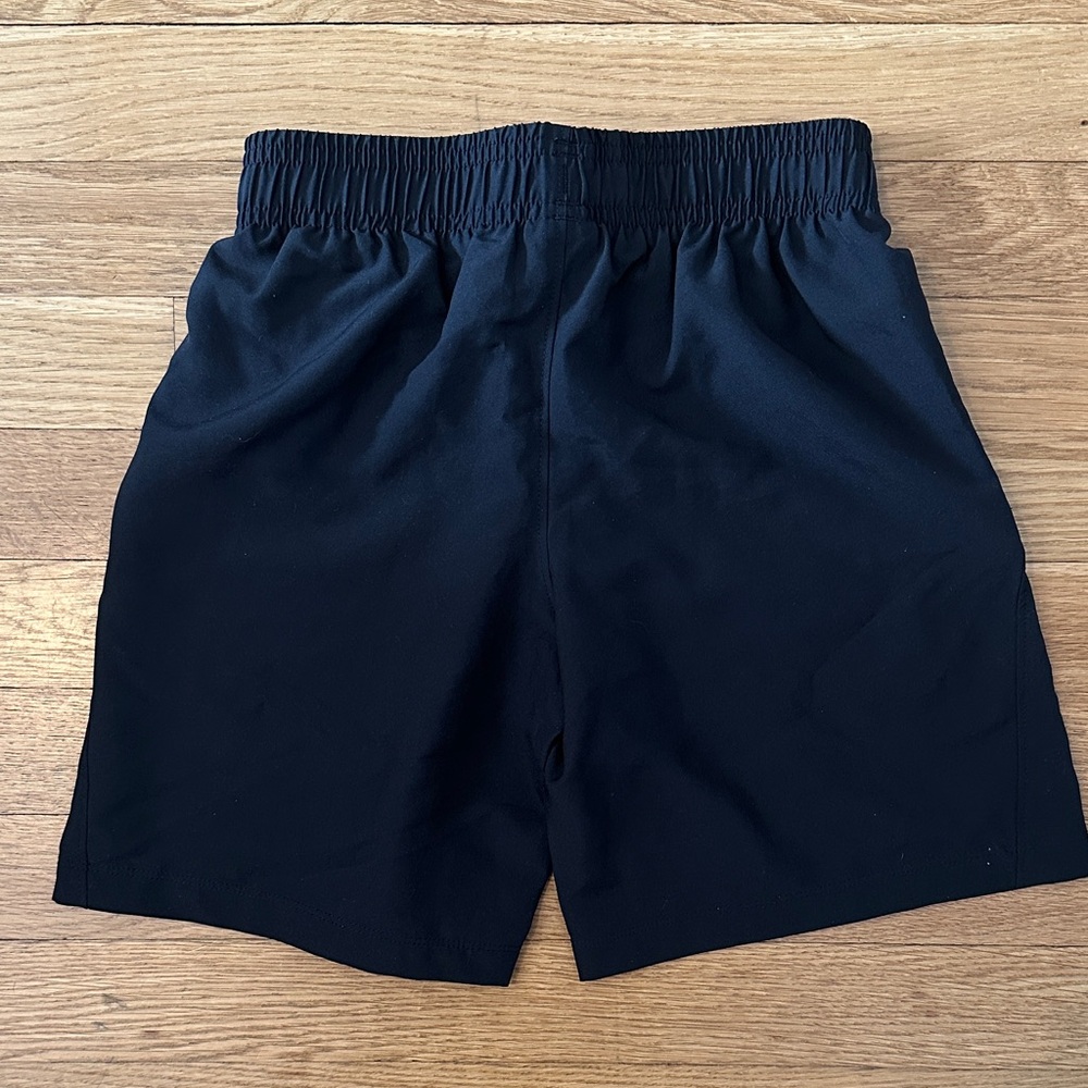 Under Armour Kids Black Athletic Shorts - Picture 2 of 3